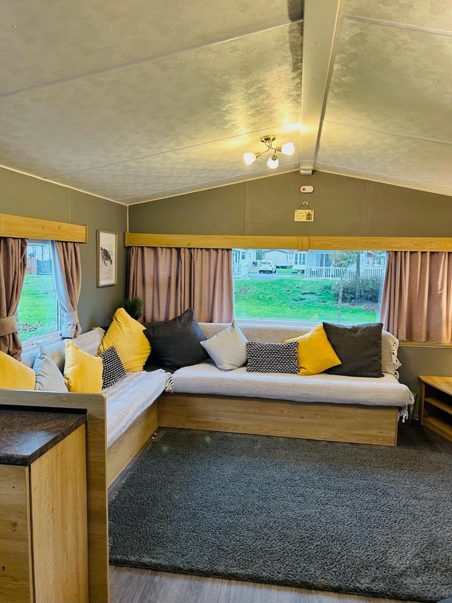 Beautiful 8 Birth Holiday Home - Tattershall Lakes Bagian luar foto